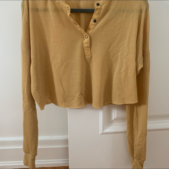 Urban Outfitters Henley Long sleeve - Picture 2 of 4